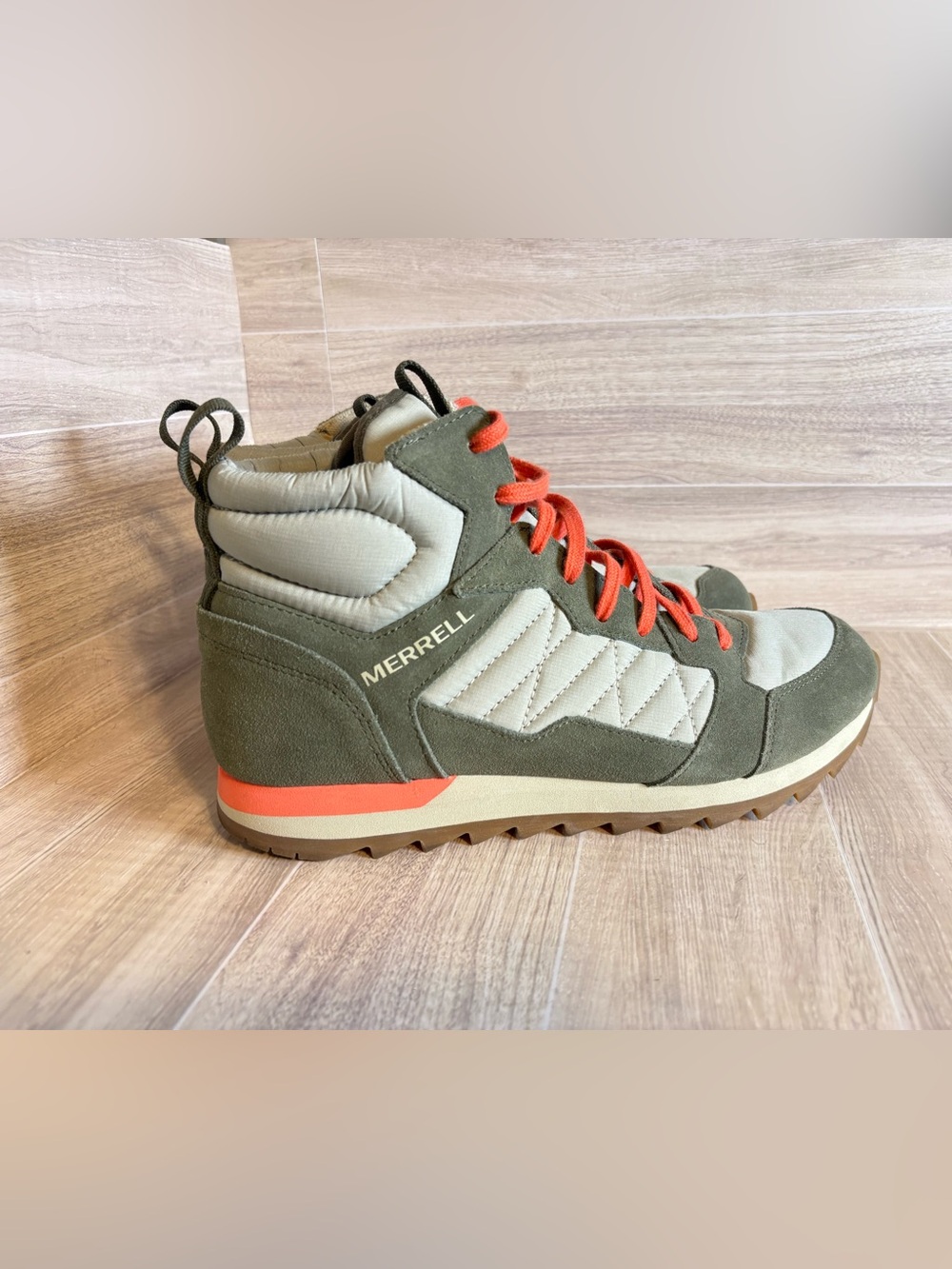 MERRELL Alpine Retro Style Suede Nylon Mid Top Trail Sneakers Women’s 9 Olive